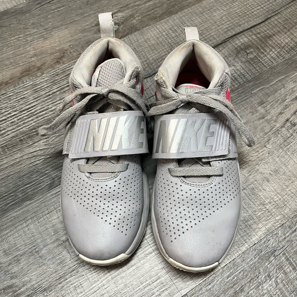 Nike Child Team Hustle Basketball Shoes